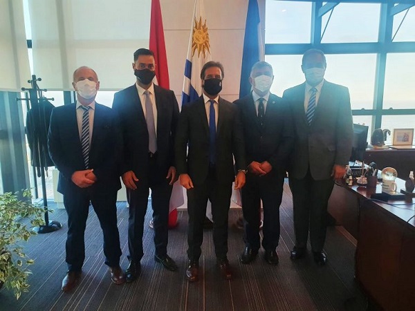Empresa argentina presentó en Uruguay un proyecto de Puerto Franco en Nueva Palmira